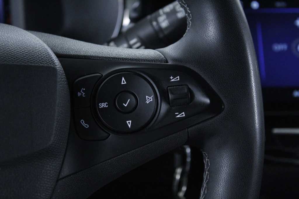 opel-corsa-2024-gasolina-1199cc