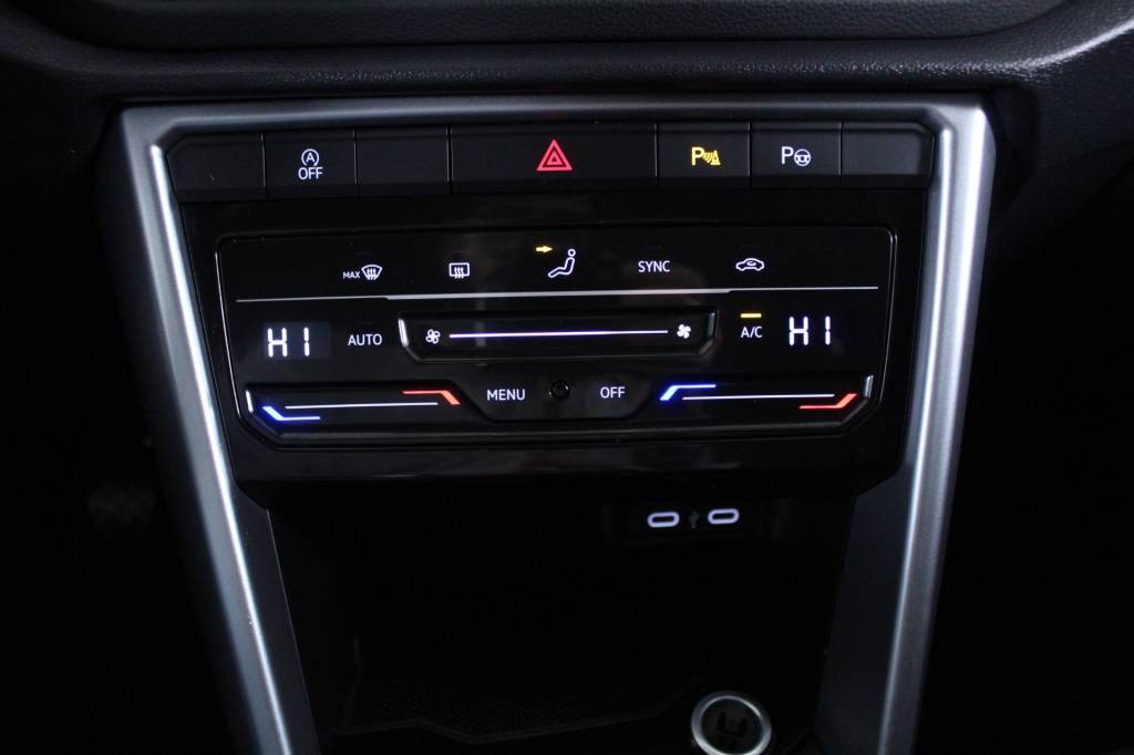 volkswagen-t-roc-2024-gasolina-999cc