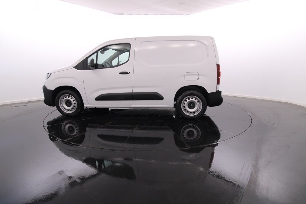 citroen-berlingo-2024-diesel-1499cc