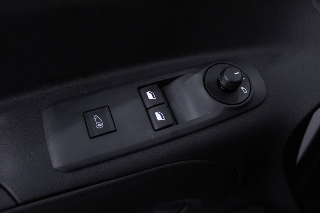 citroen-berlingo-2024-diesel-1499cc