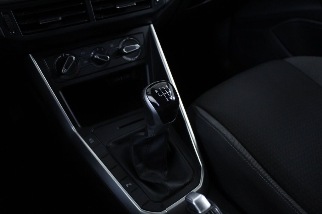 volkswagen-taigo-2024-gasolina-999cc