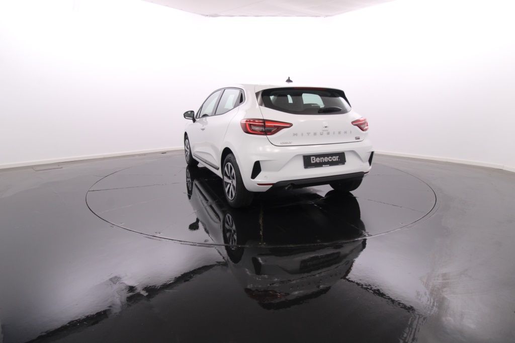 mitsubishi-colt-2024-gasolina-999cc
