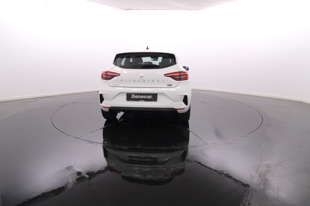 mitsubishi-colt-2024-gasolina-999cc