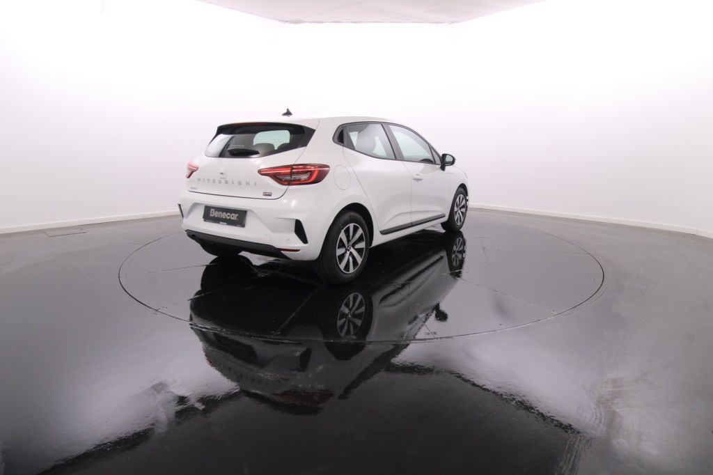 mitsubishi-colt-2024-gasolina-999cc