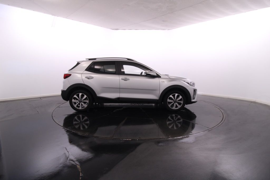 kia-stonic-2022-gasolina-1197cc