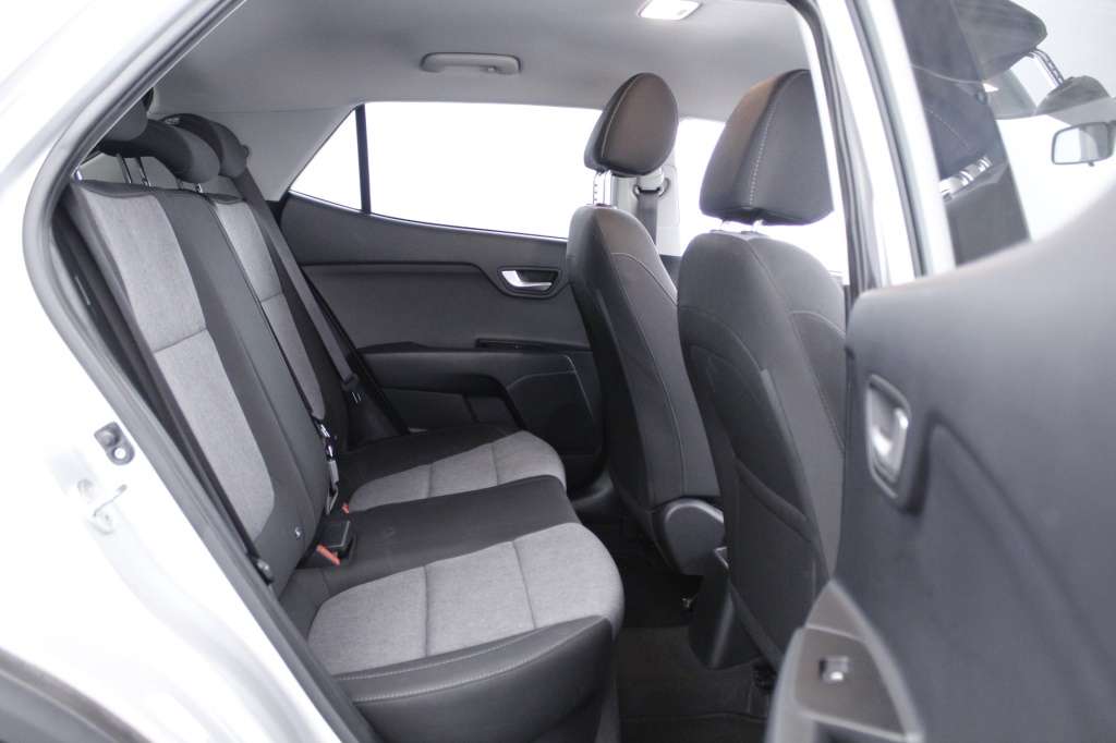 kia-stonic-2022-gasolina-1197cc