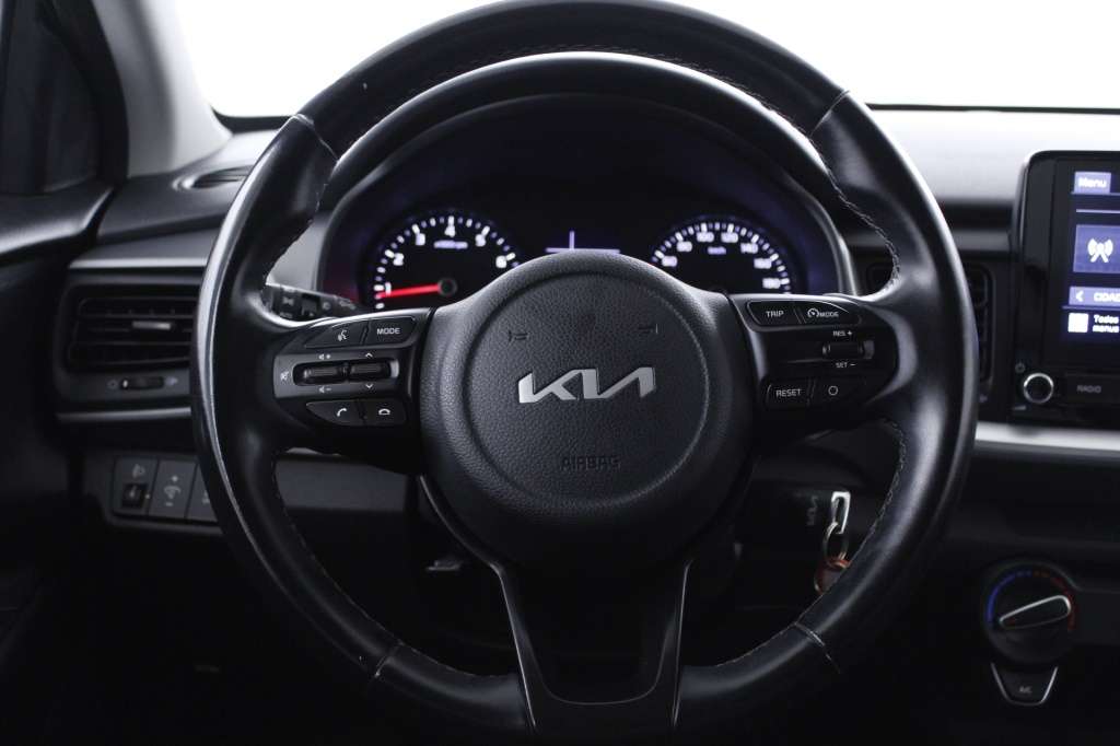 kia-stonic-2022-gasolina-1197cc