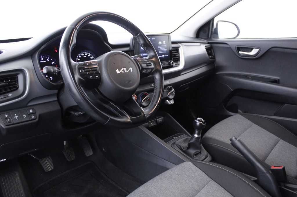 kia-stonic-2022-gasolina-1197cc