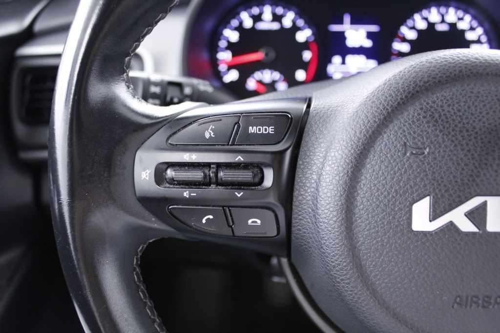 kia-stonic-2022-gasolina-1197cc