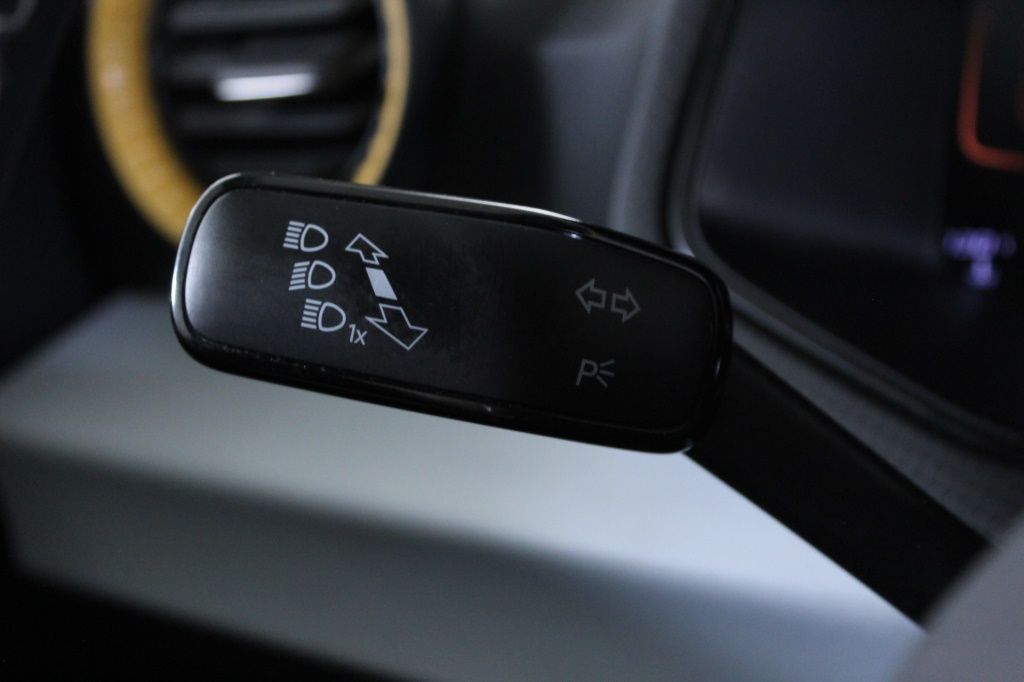 seat-ibiza-2024-gasolina-999cc