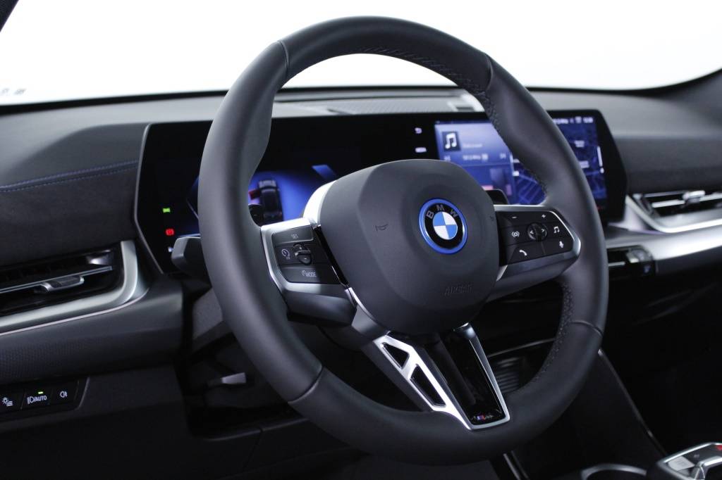 bmw-x1-2026-hibrido-1499cc