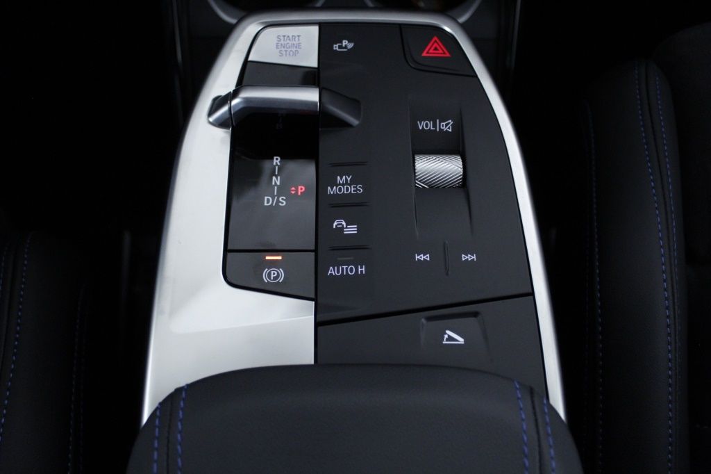 bmw-x1-2026-hibrido-1499cc