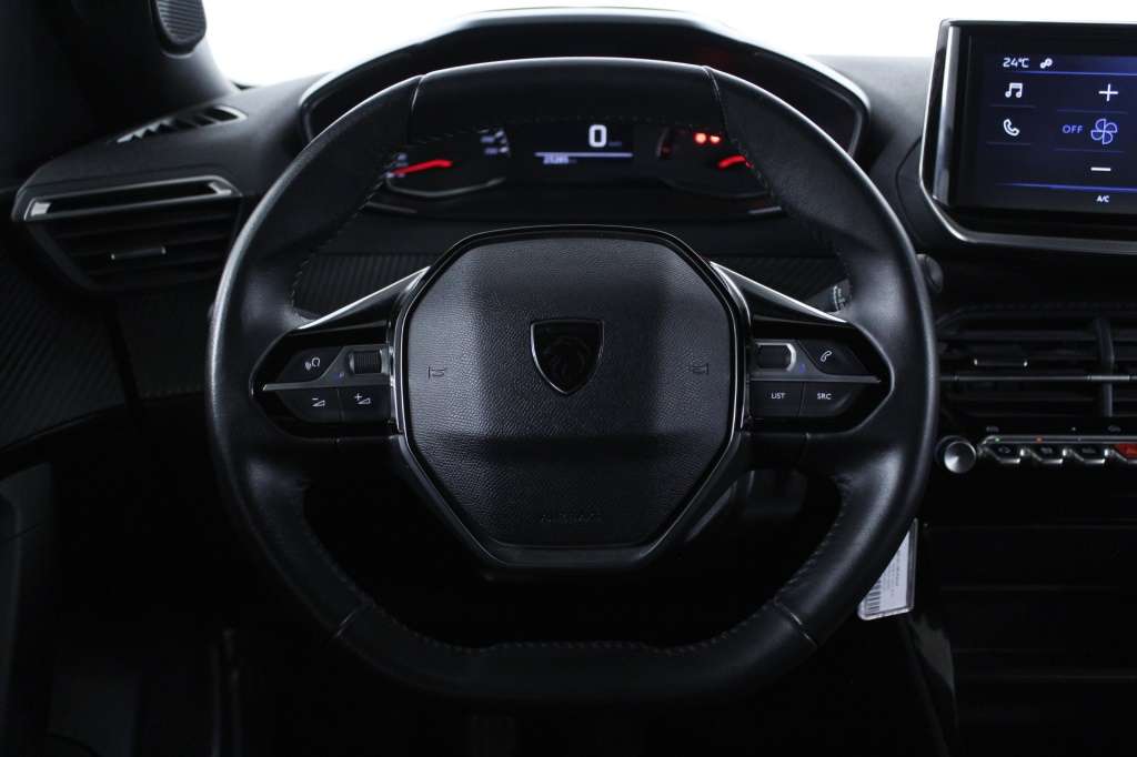 peugeot-2008-2025-gasolina-1199cc