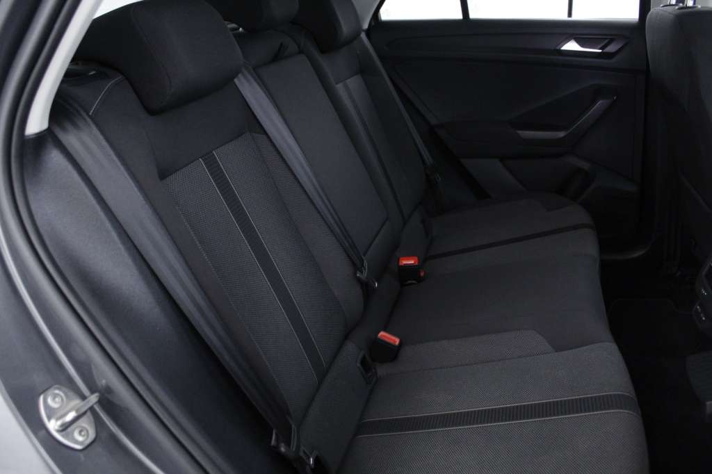 volkswagen-t-roc-2024-gasolina-999cc