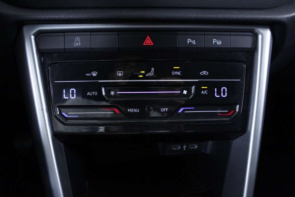 volkswagen-t-roc-2024-gasolina-999cc