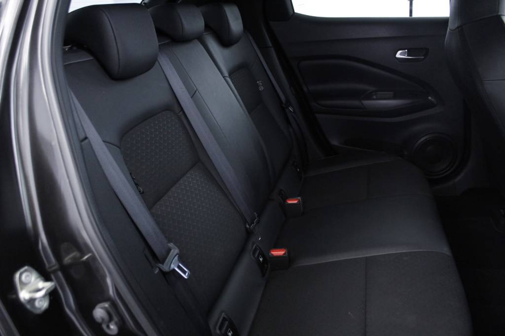 nissan-juke-2024-gasolina-999cc