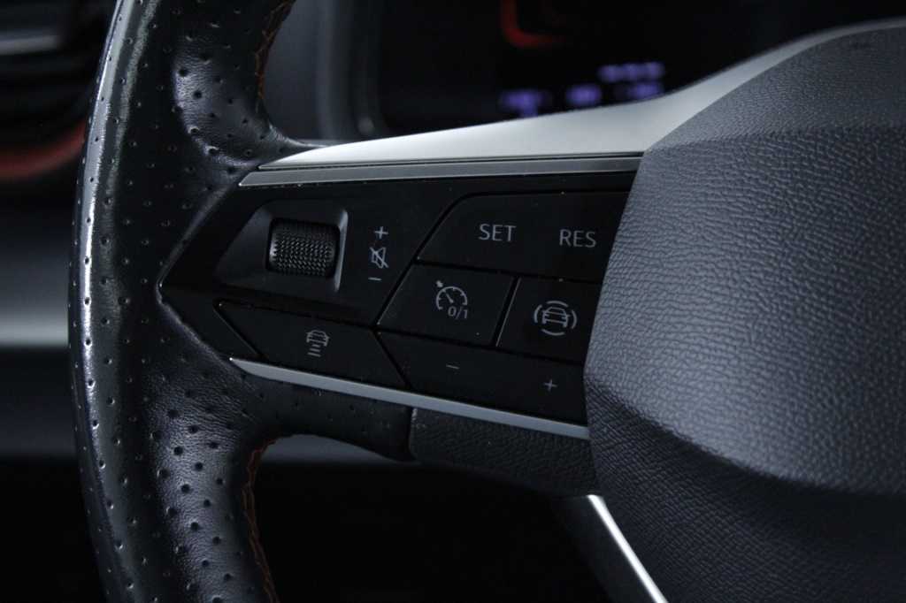 seat-ibiza-2024-gasolina-999cc