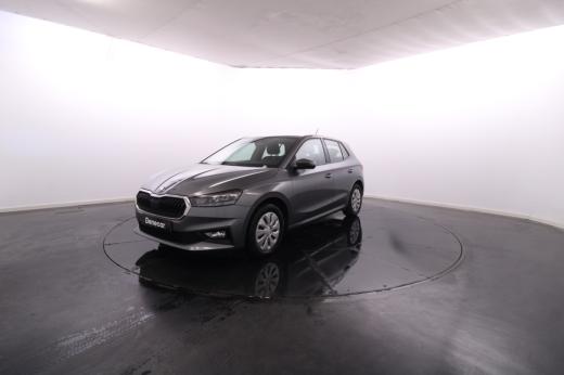 skoda-fabia-2023-gasolina-999cc