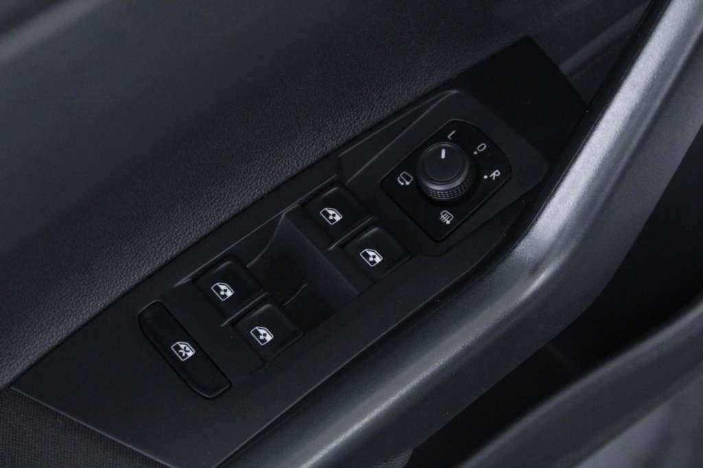 volkswagen-taigo-2024-gasolina-999cc