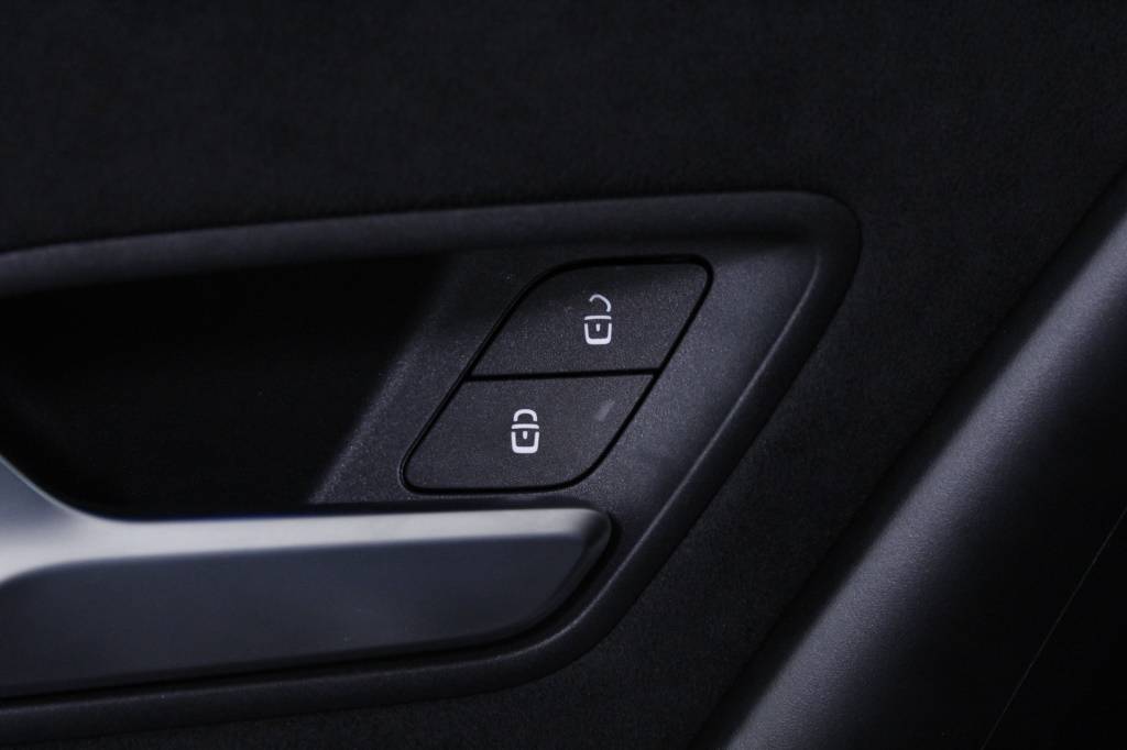 mercedes-benz-classe-a-2024-hibrido-1332cc
