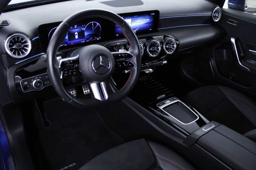 mercedes-benz-classe-a-2024-hibrido-1332cc