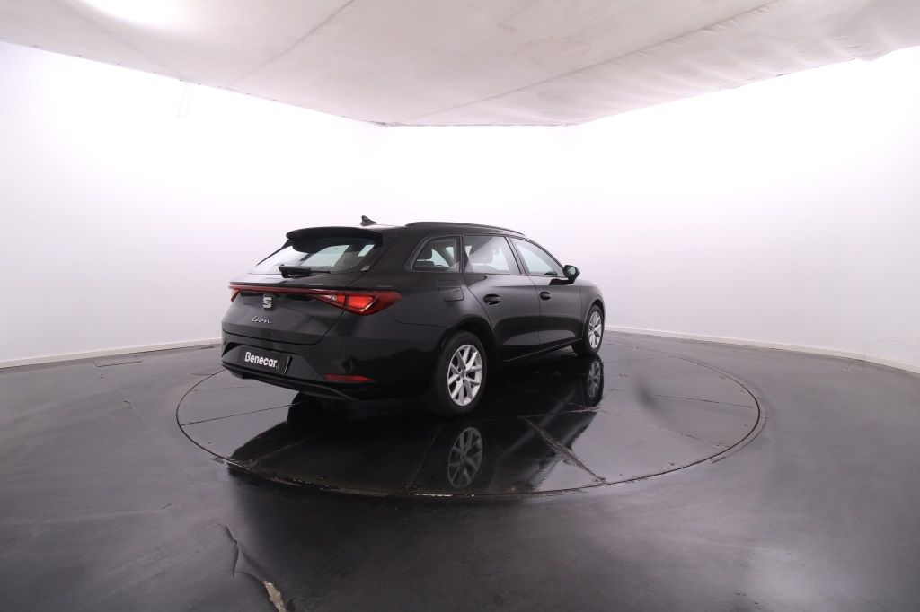 seat-leon-st-2024-gasolina-999cc