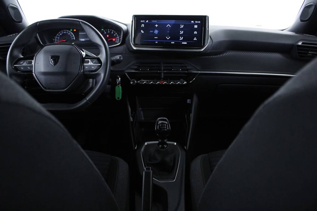 peugeot-2008-2024-gasolina-1199cc