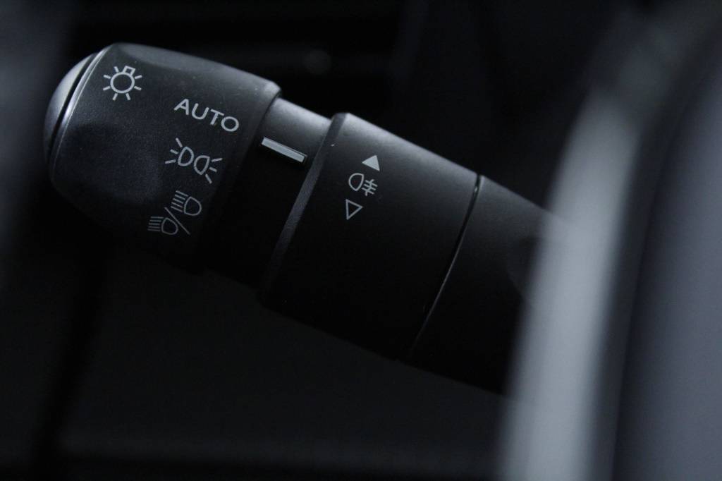 peugeot-2008-2024-gasolina-1199cc