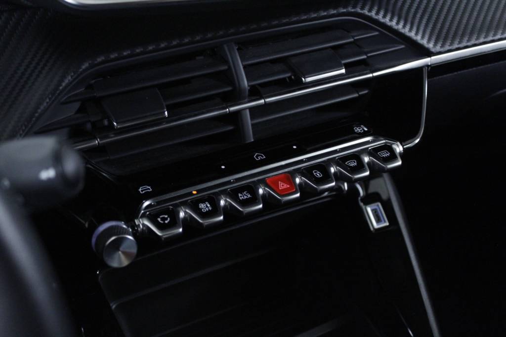 peugeot-2008-2024-gasolina-1199cc