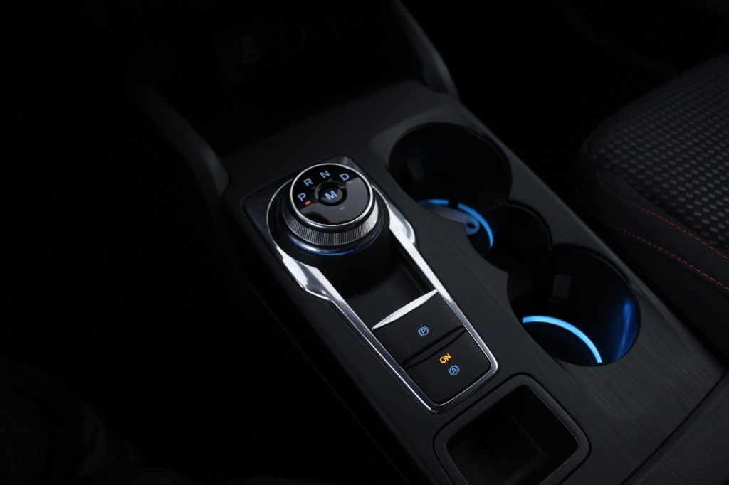 ford-focus-sw-2023-diesel-1499cc