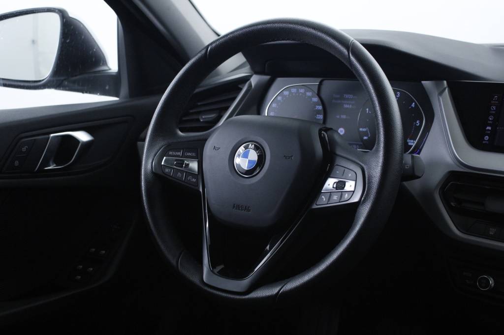 bmw-serie-1-2021-diesel-1496cc