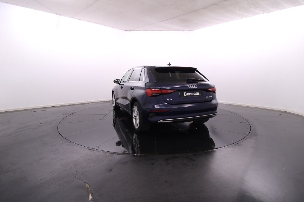 audi-a3-sportback-2024-hibrido-999cc