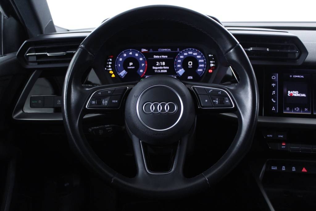 audi-a3-sportback-2024-hibrido-999cc