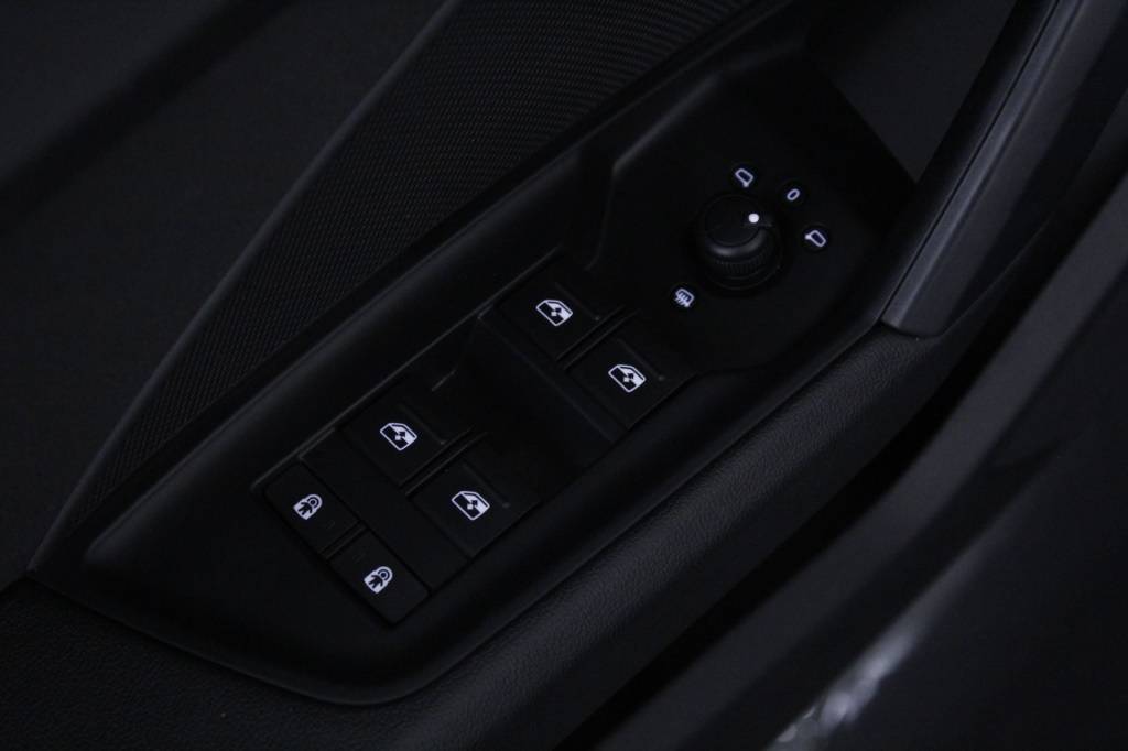 audi-a3-sportback-2024-hibrido-999cc