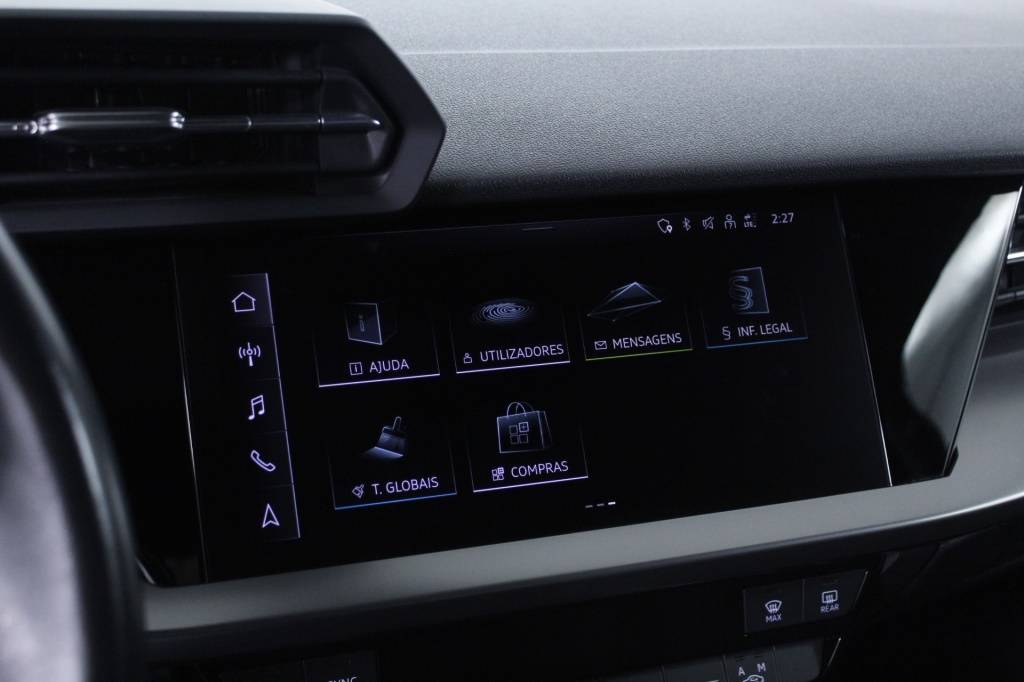 audi-a3-sportback-2024-hibrido-999cc