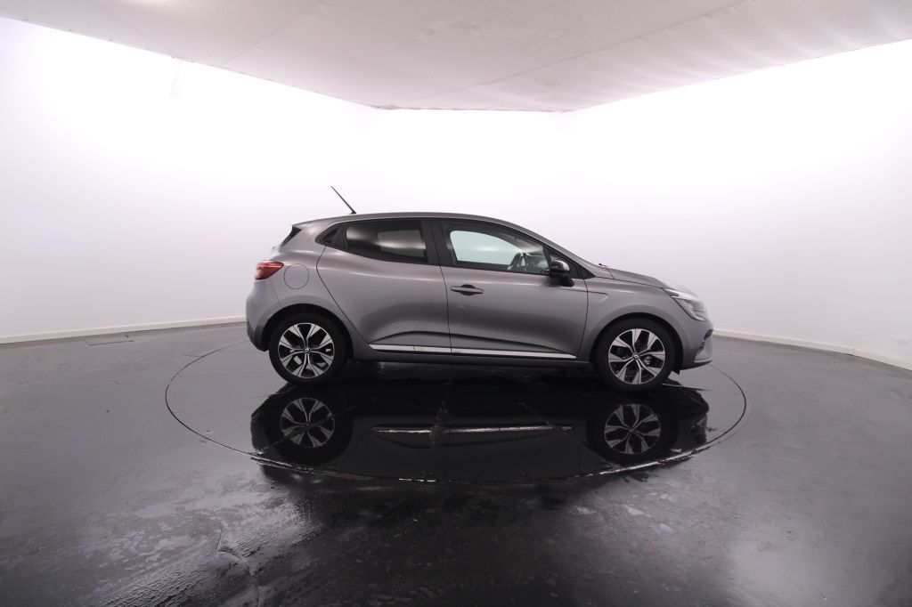 renault-clio-2023-gasolina-999cc