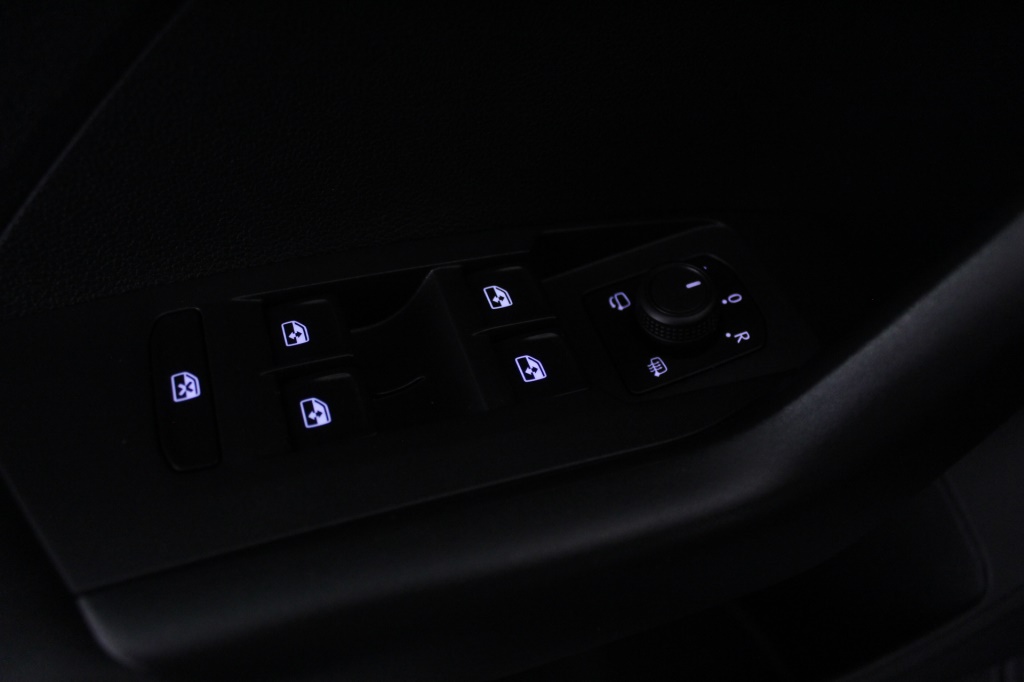 volkswagen-t-cross-2023-gasolina-999cc