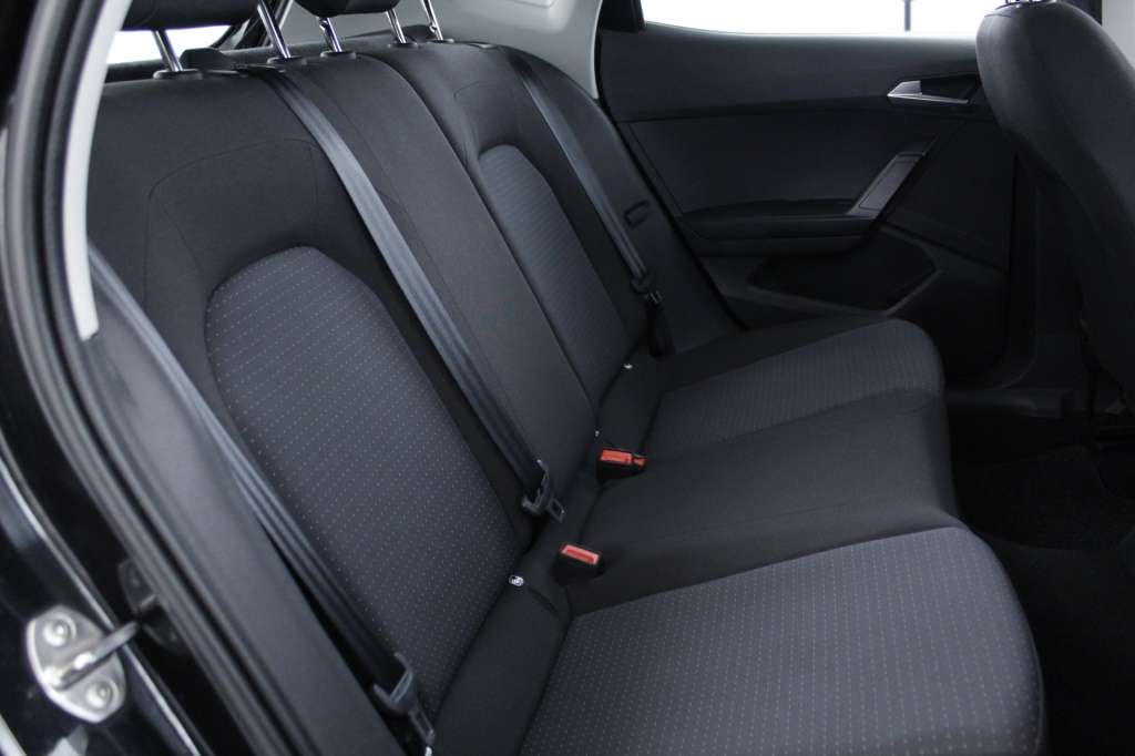 seat-arona-2024-gasolina-999cc