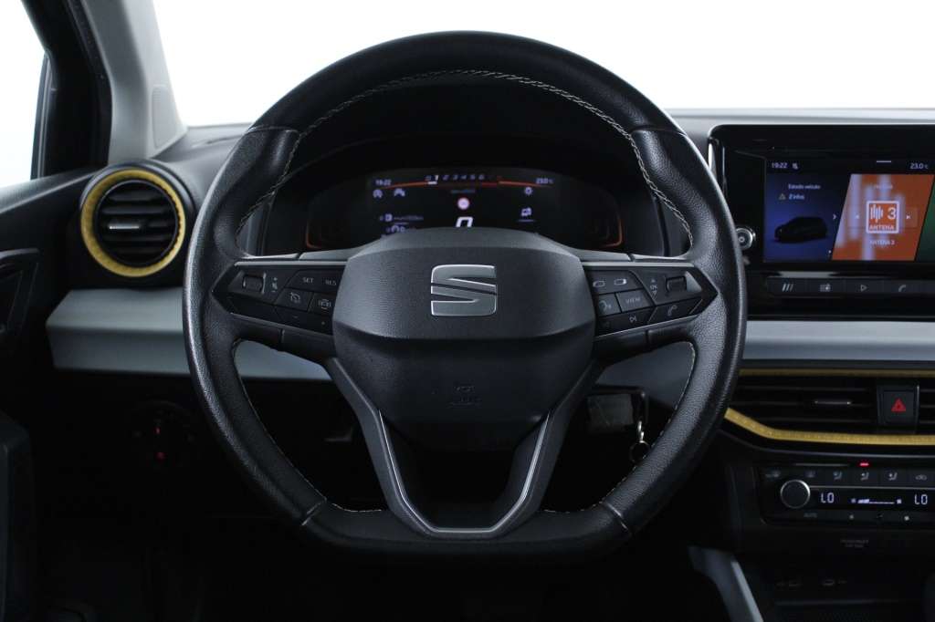 seat-arona-2024-gasolina-999cc