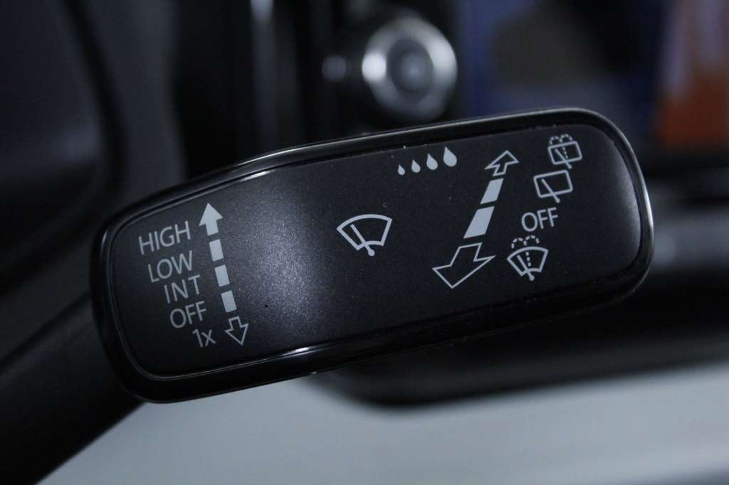 seat-arona-2024-gasolina-999cc