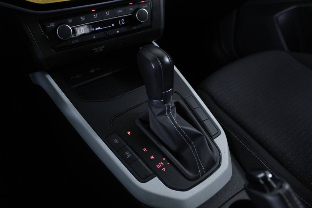seat-arona-2024-gasolina-999cc