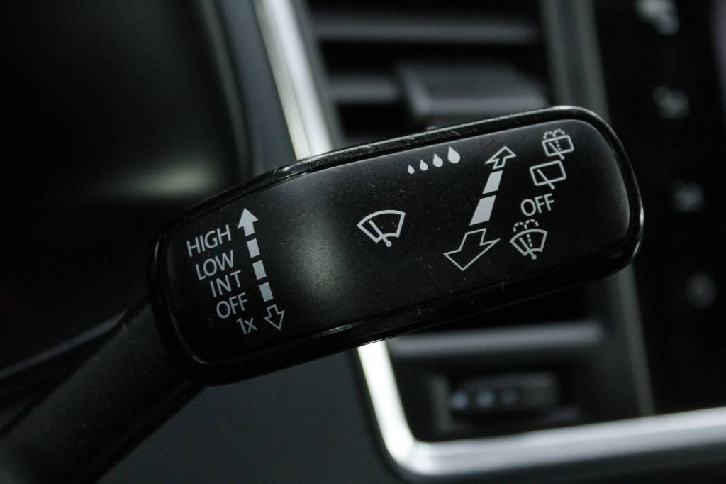 seat-ateca-2023-gasolina-999cc
