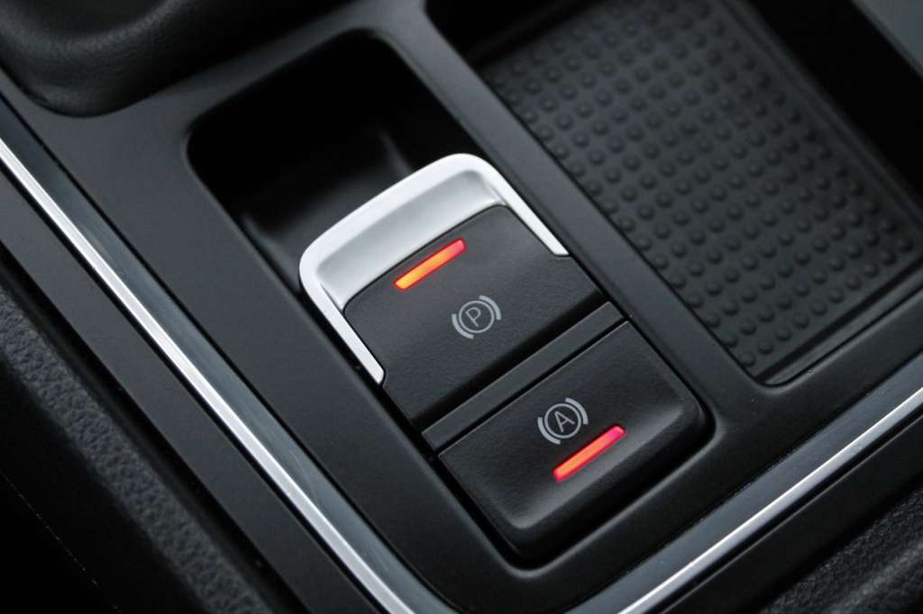 seat-ateca-2023-gasolina-999cc