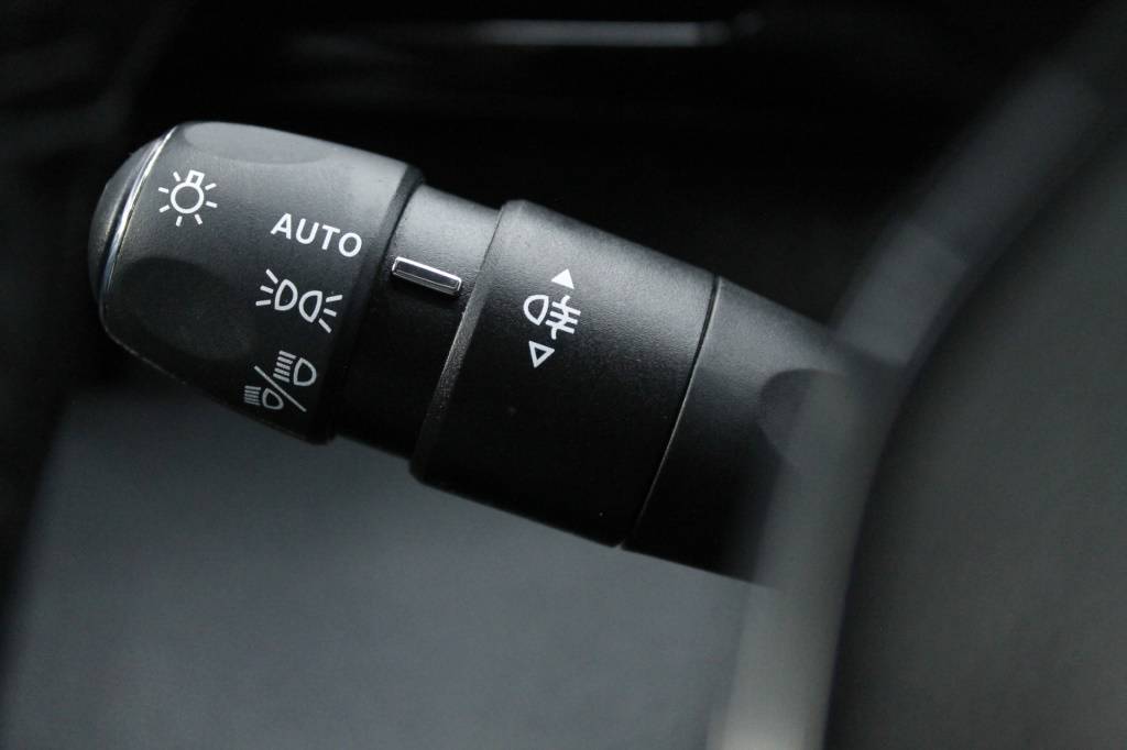 peugeot-408-2024-gasolina-1199cc