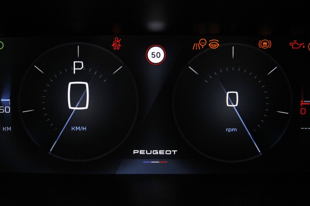 peugeot-408-2024-gasolina-1199cc