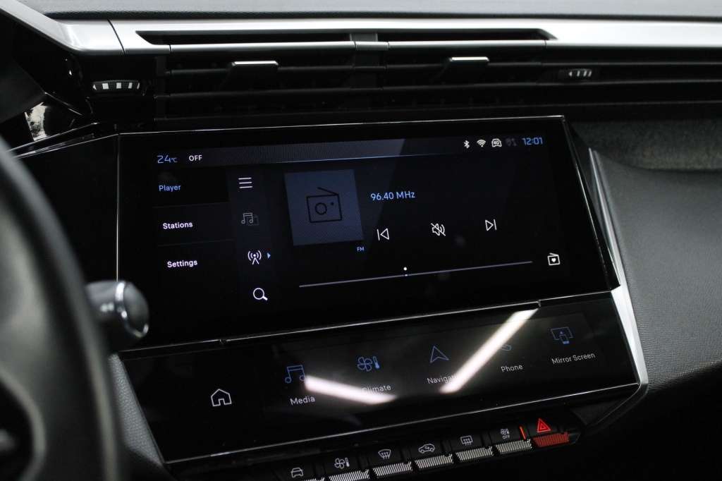 peugeot-408-2024-gasolina-1199cc