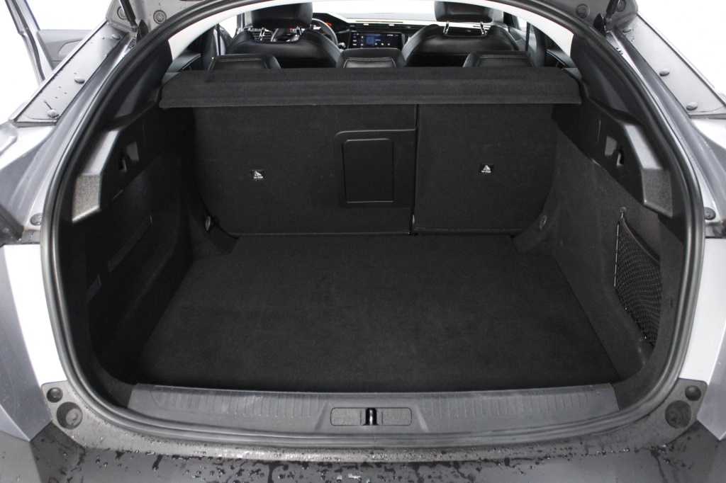 peugeot-408-2024-gasolina-1199cc
