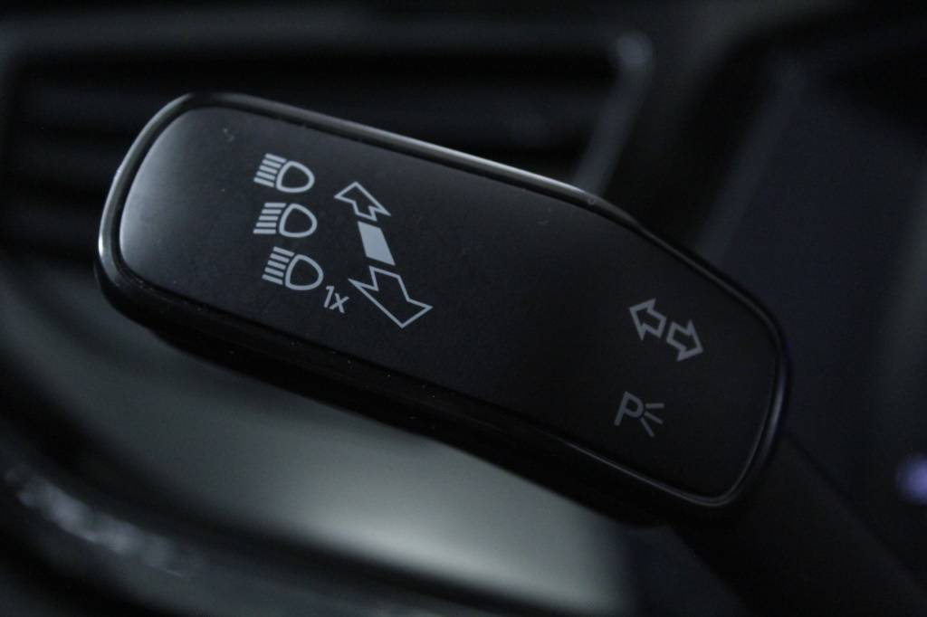 volkswagen-taigo-2024-gasolina-999cc