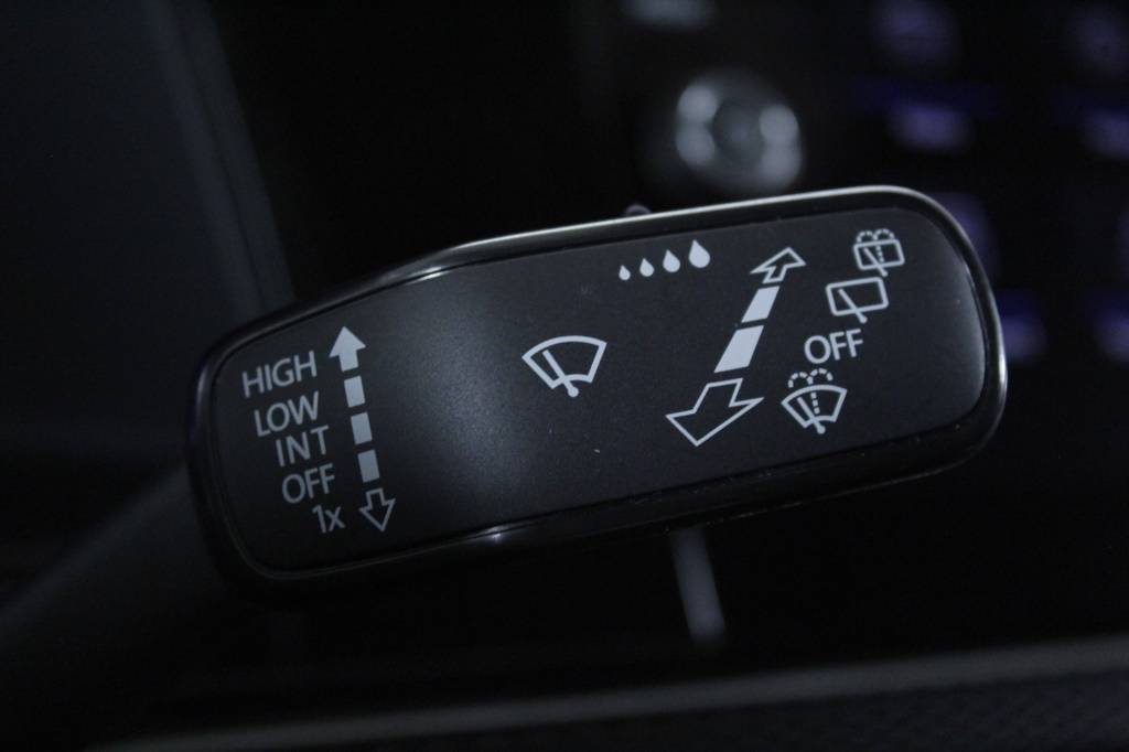 volkswagen-taigo-2024-gasolina-999cc