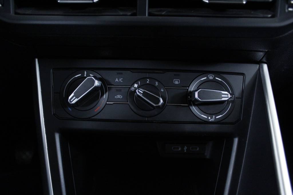 volkswagen-taigo-2024-gasolina-999cc